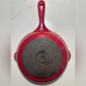 Vintage Le Creuset Cerise. (Red) 20 cm Frying Pan